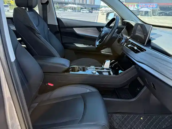 Chery Tiggo 8 PLUS 2022