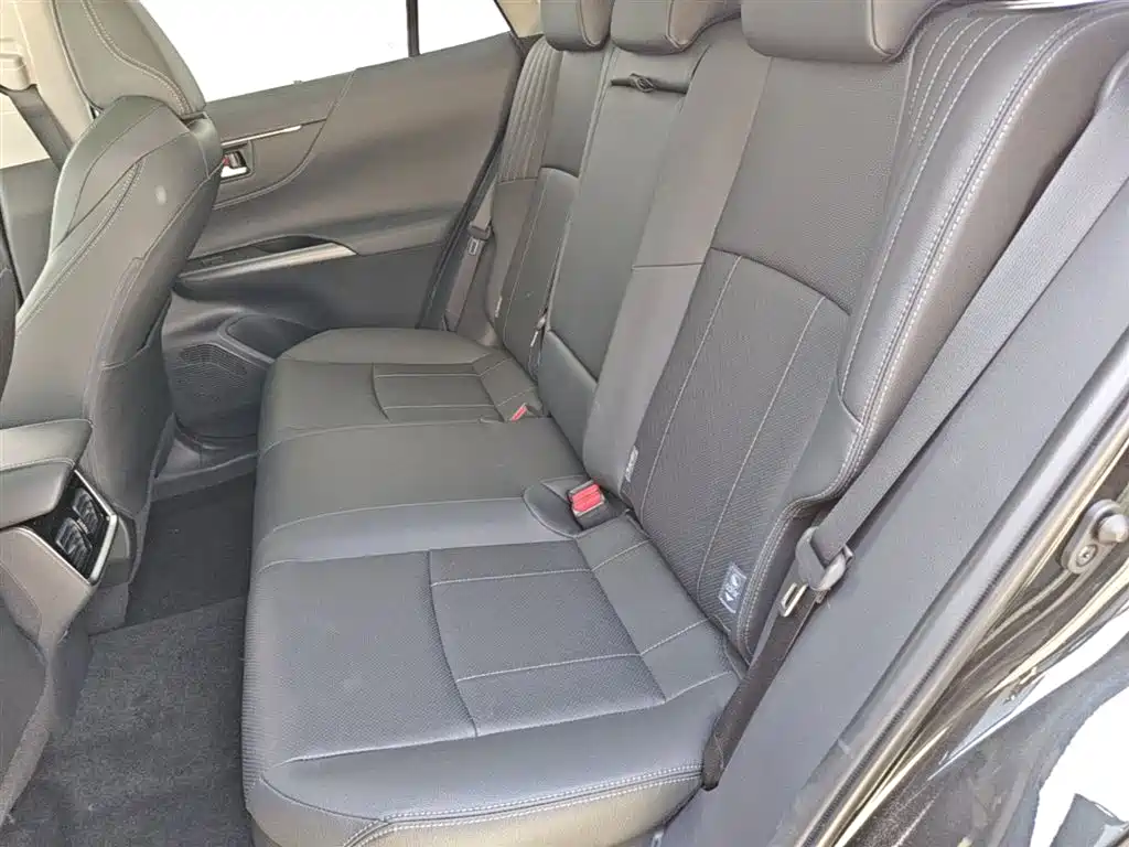 Toyota Harrier 2026 — фото 17