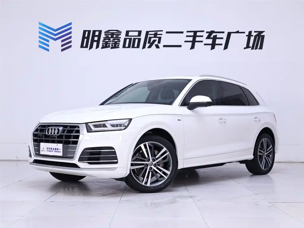 Audi Q5L 2020 — фото 2