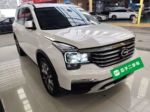 GAC Trumpchi GS8 2017