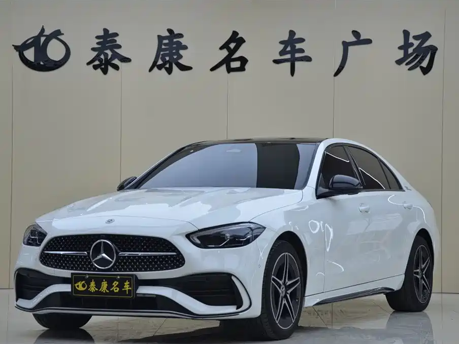 Mercedes-Benz C-Class 2024 — фото 1