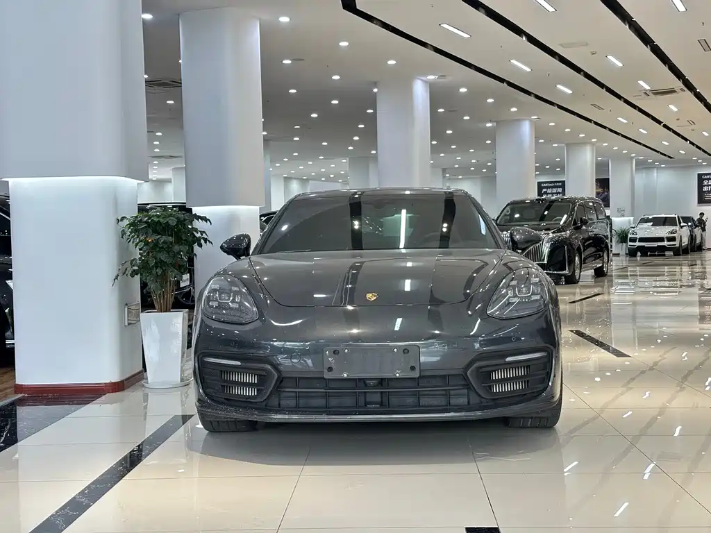Porsche Panamera 2021 — фото 2