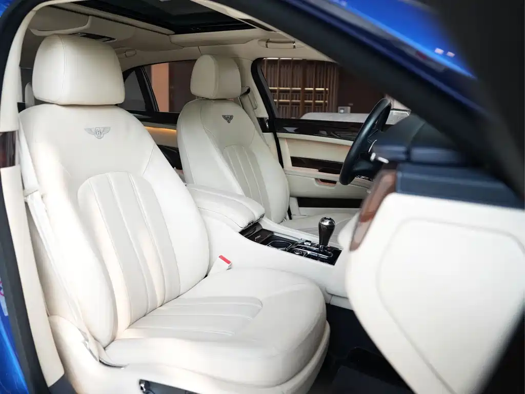 Bentley Mulsanne 2013 — фото 8