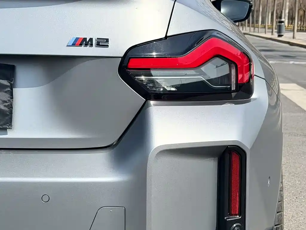 BMW M2 2025 — фото 5