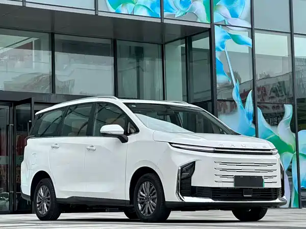 Maxus G50 Plug-In Hybrid 2025