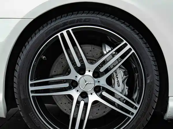 Mercedes-Benz CLS AMG 2010