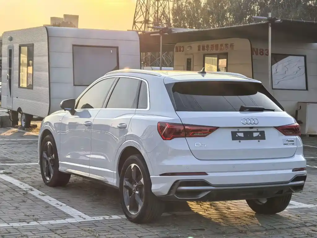 Audi Q3 2022