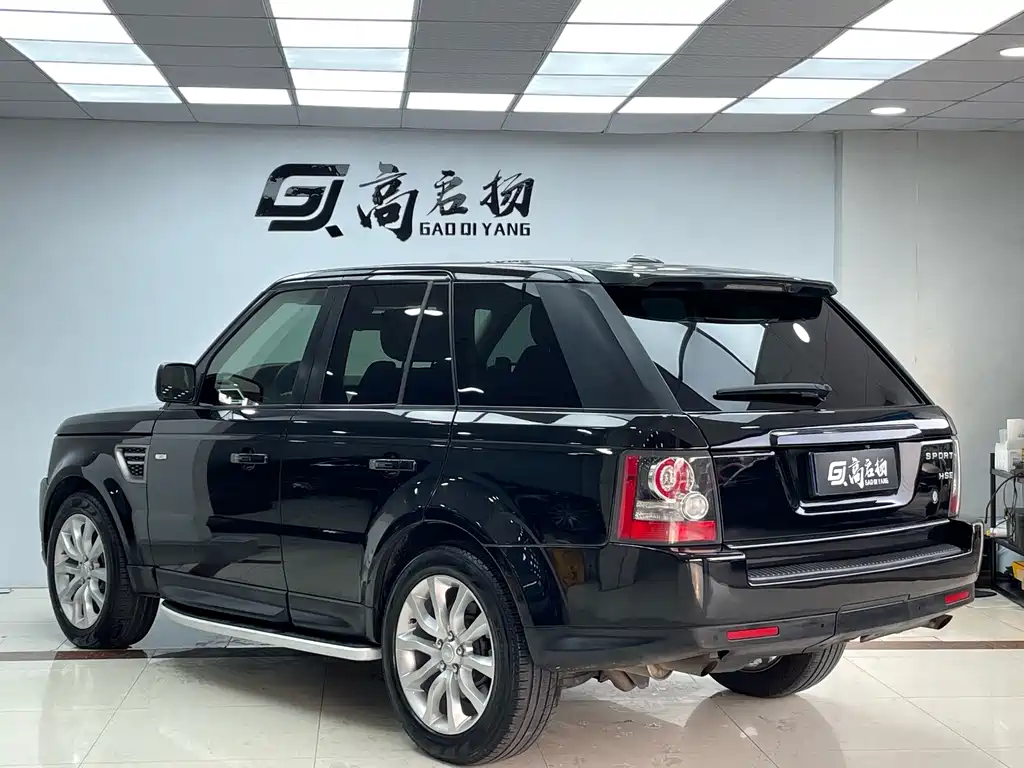 Land Rover Range Rover Sport 2010 — фото 27