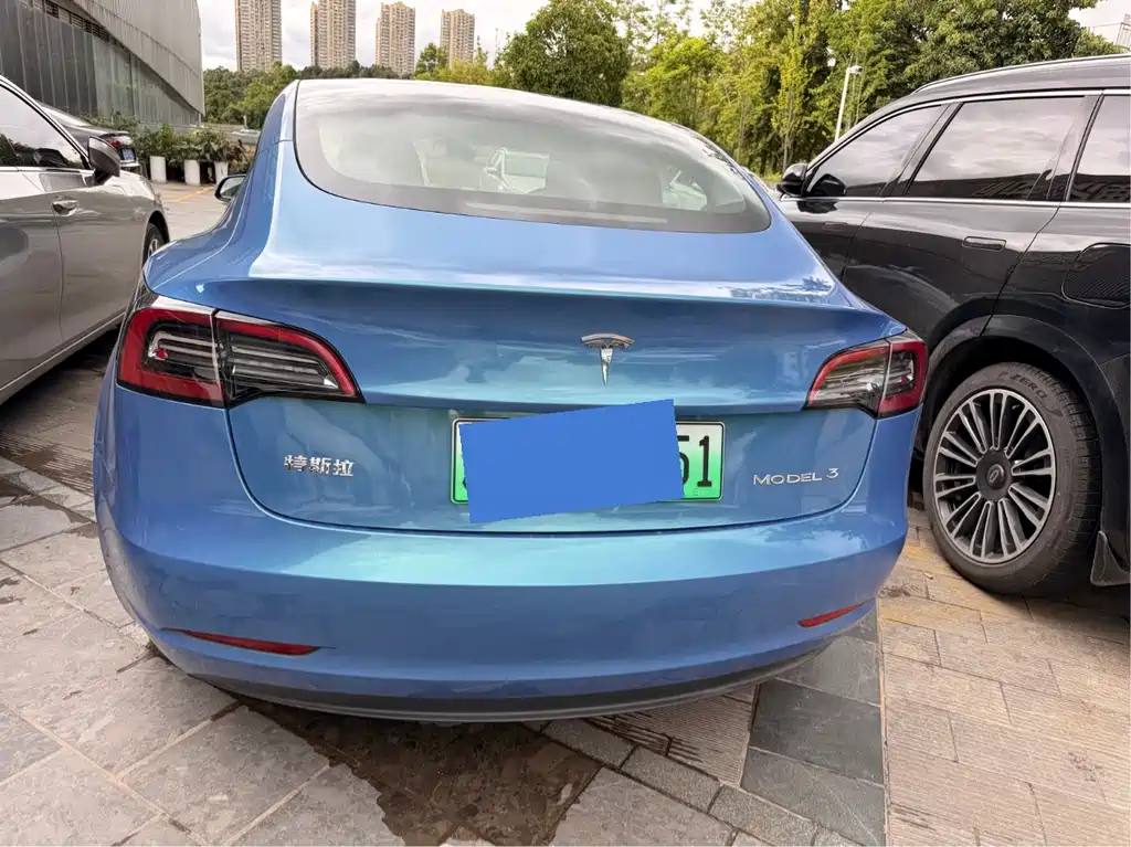 Tesla Model 3 2021 — фото 19