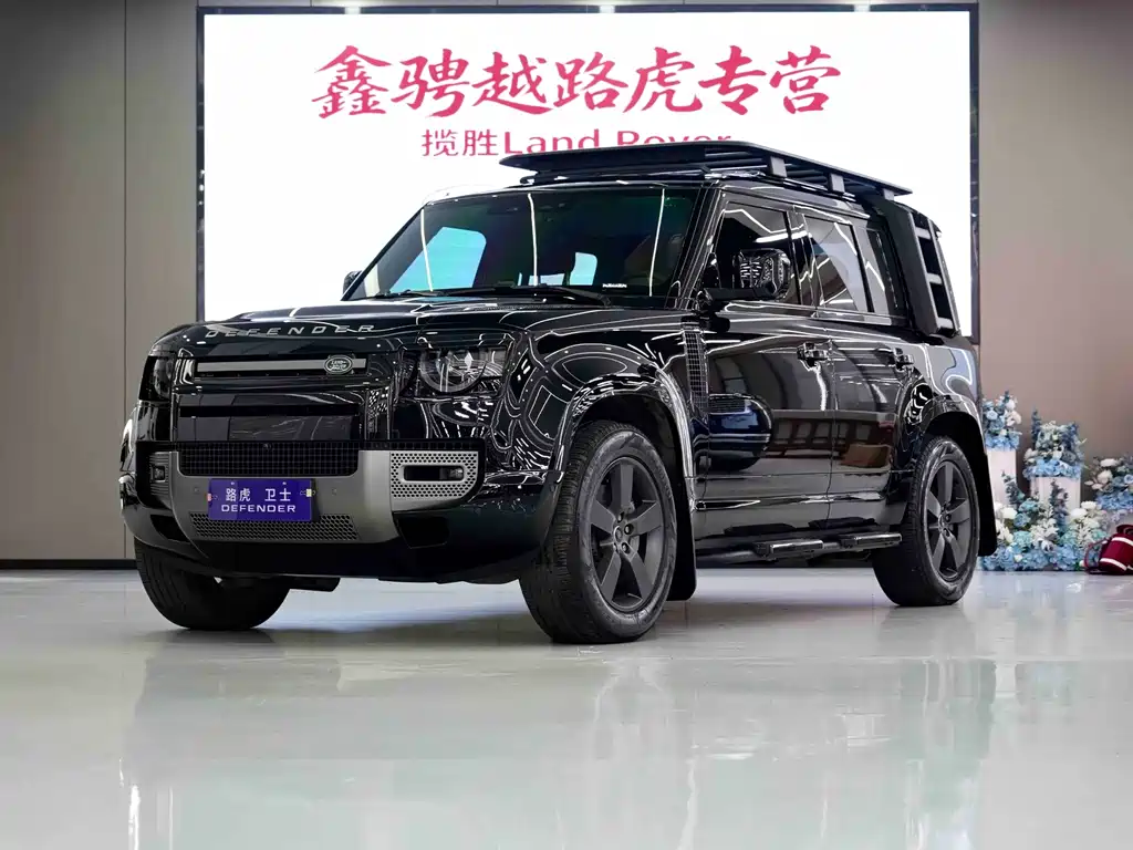 Land Rover Defender 2025 — фото 1