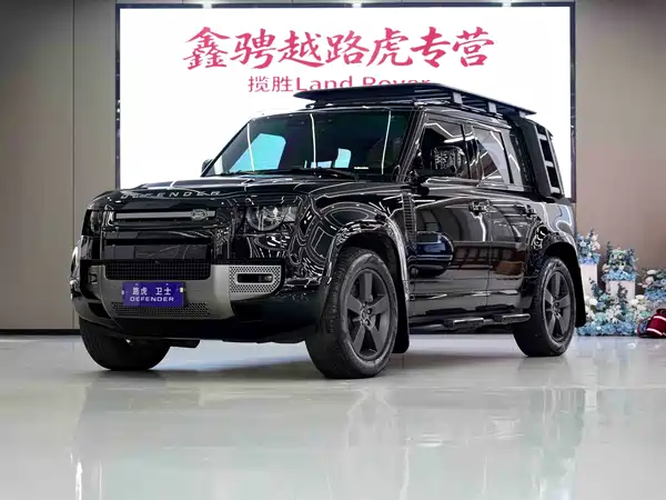 Land Rover Defender 2025