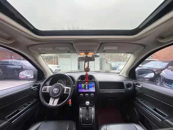 Jeep Compass 2012