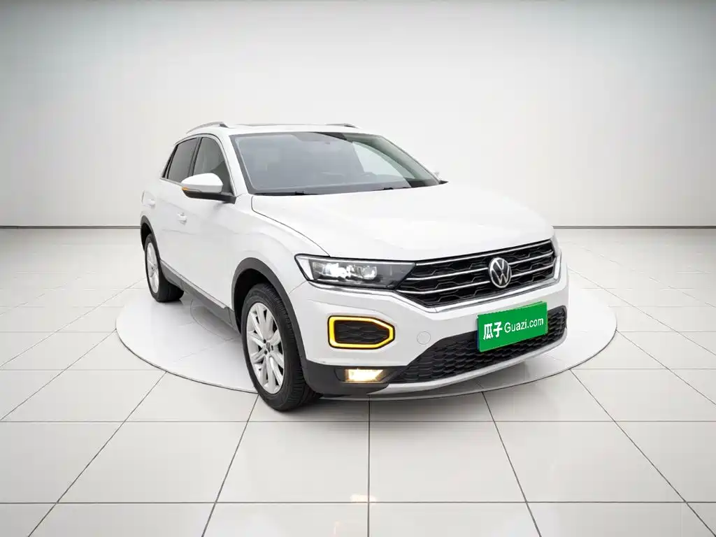 Volkswagen T-Roc 2022 — фото 10