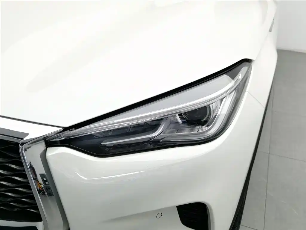 Infiniti QX50 2020