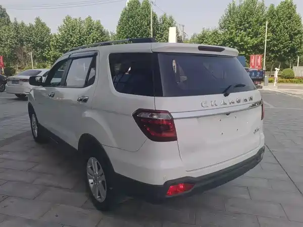 Changan Auchan CX70 2016