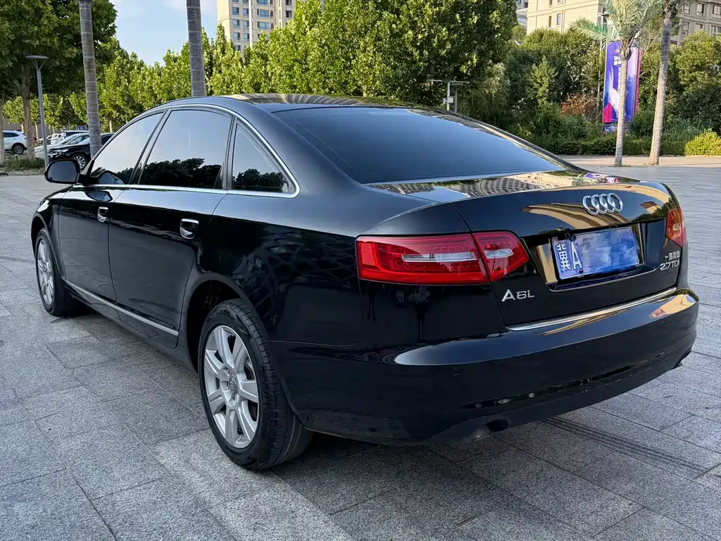 Audi A6L 2011