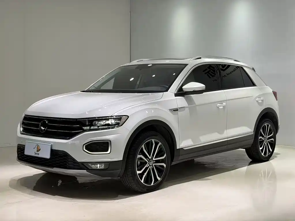 Volkswagen T-Roc 2023 — фото 1