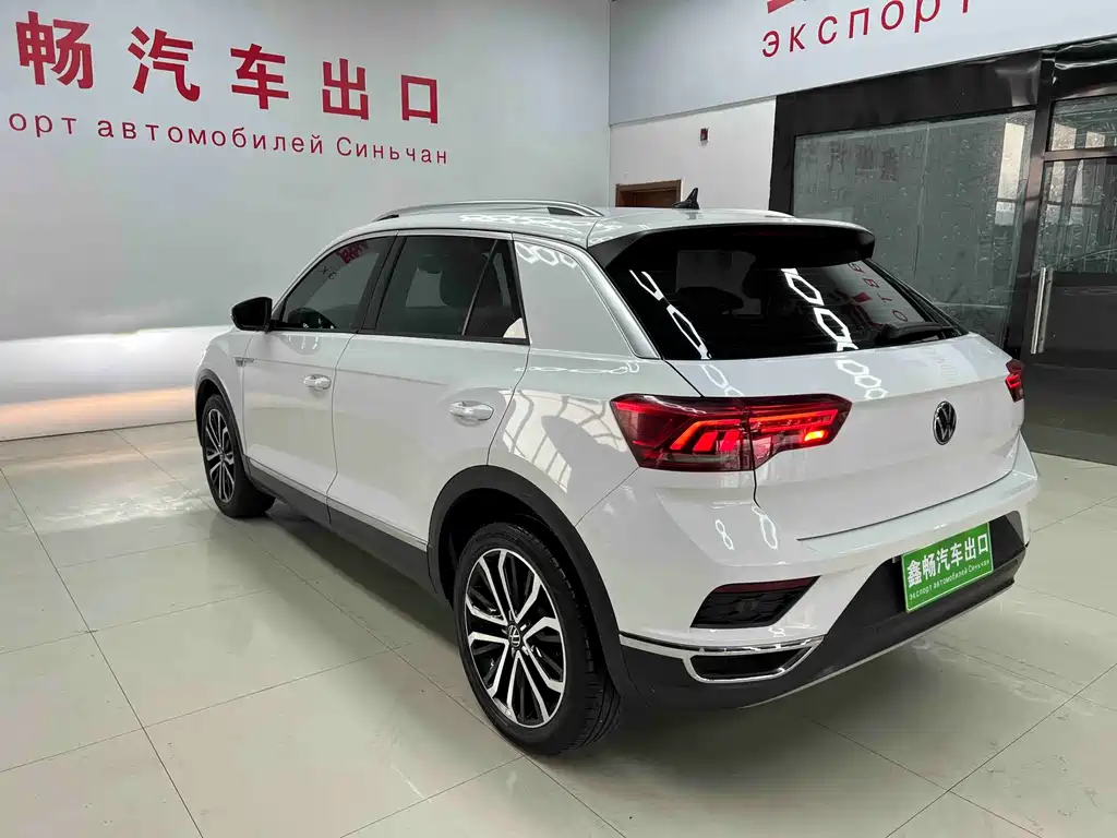 Volkswagen T-Roc 2022 — фото 6