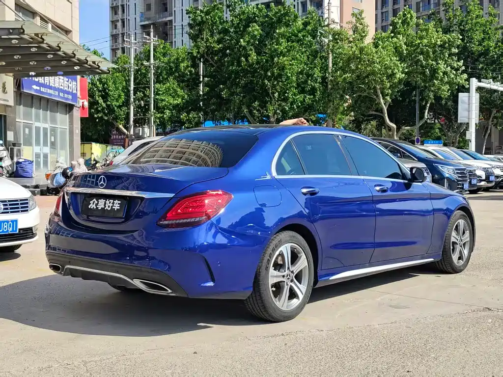 Mercedes-Benz C-Class 2020 — фото 9