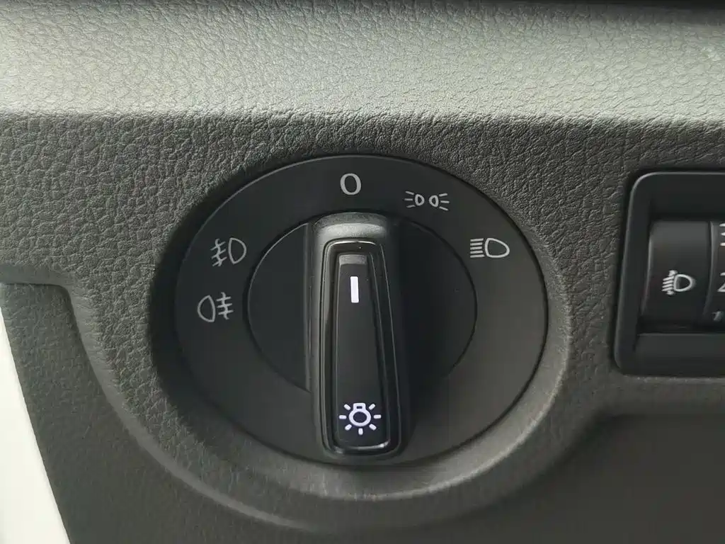 Volkswagen T-Cross 2020 — фото 21