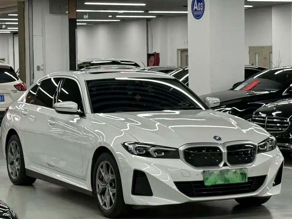 BMW i3 2024