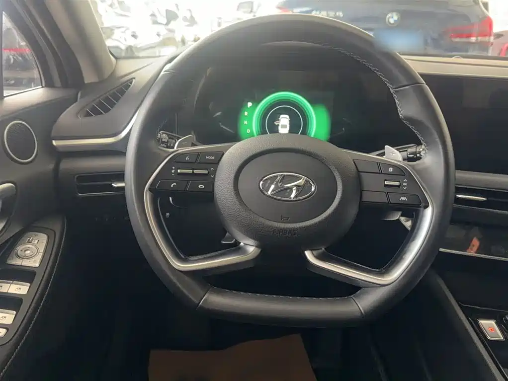 Hyundai Sonata 2020 — фото 16