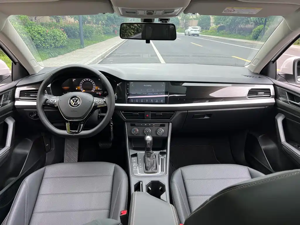 Volkswagen Lavida 2021
