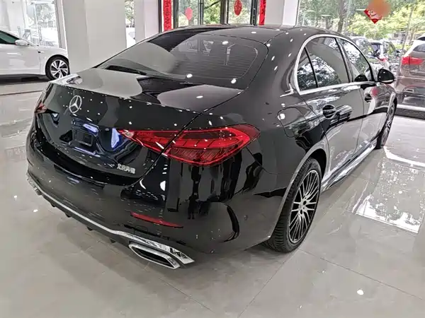 Mercedes-Benz C-Class 2023