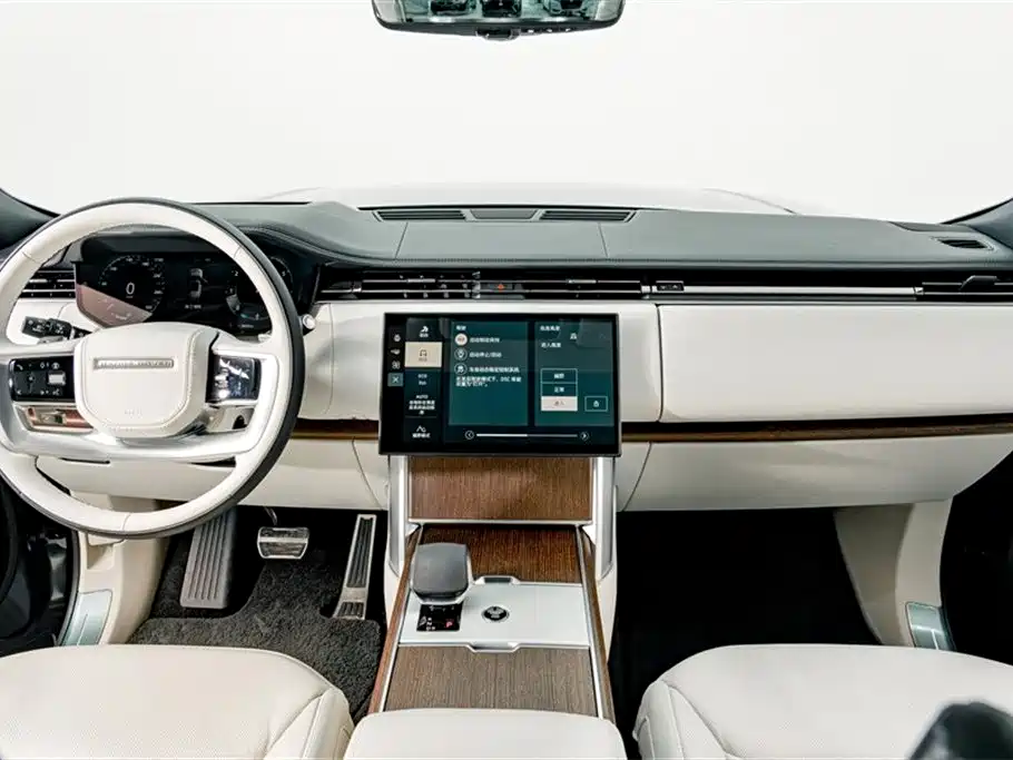 Land Rover Range Rover 2024 — фото 13