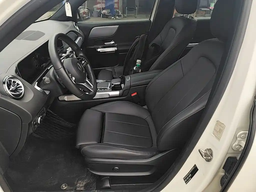 Mercedes-Benz GLB 2020 — фото 15