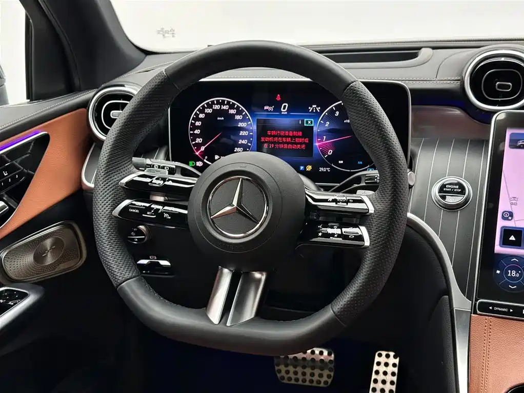 Mercedes-Benz GLC 2023 — фото 12