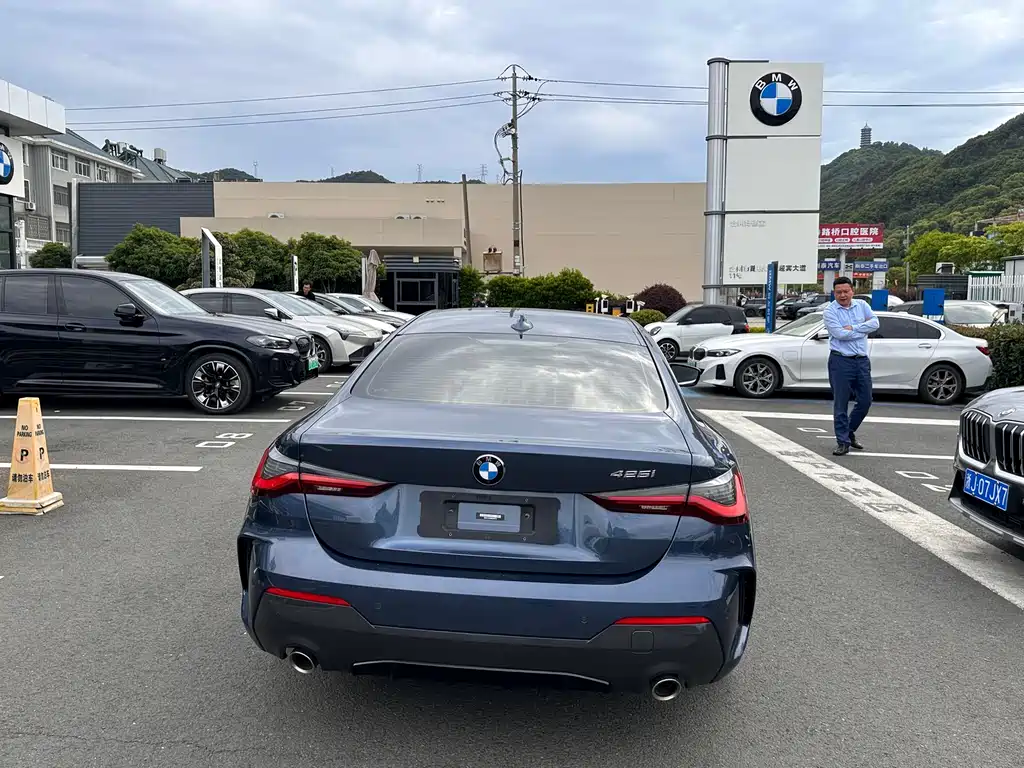 BMW 4 Series 2022 — фото 9