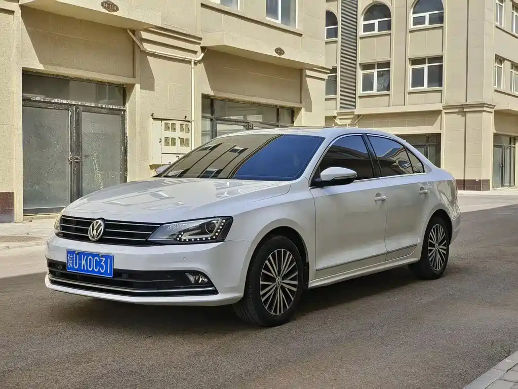Volkswagen Sagitar 2017 — фото 1