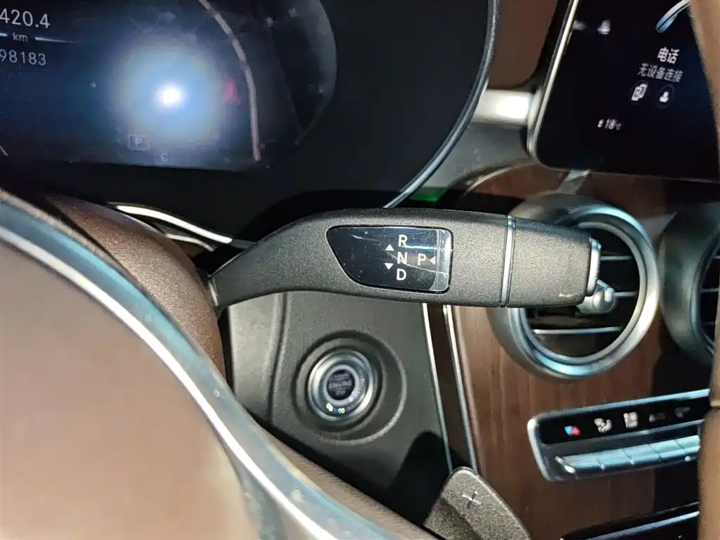 Mercedes-Benz GLC 2021 — фото 10