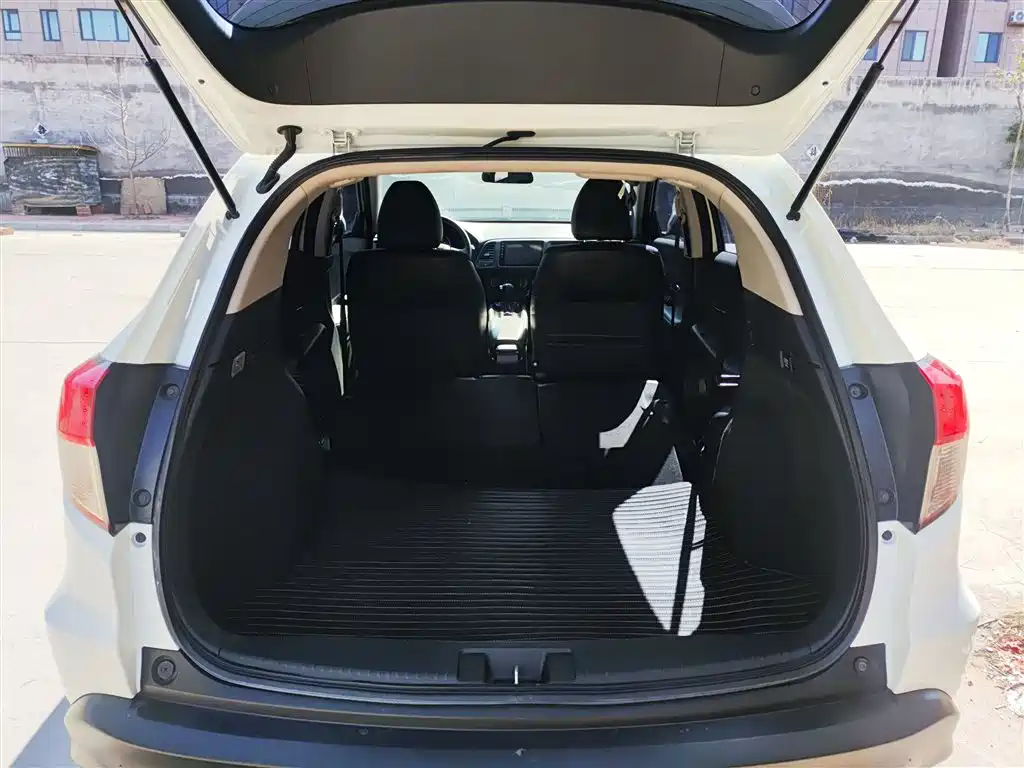 Honda Vezel 2020 — фото 19