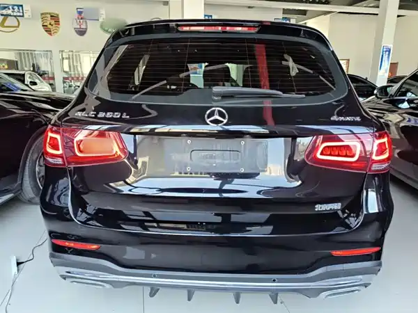 Mercedes-Benz GLC 2021