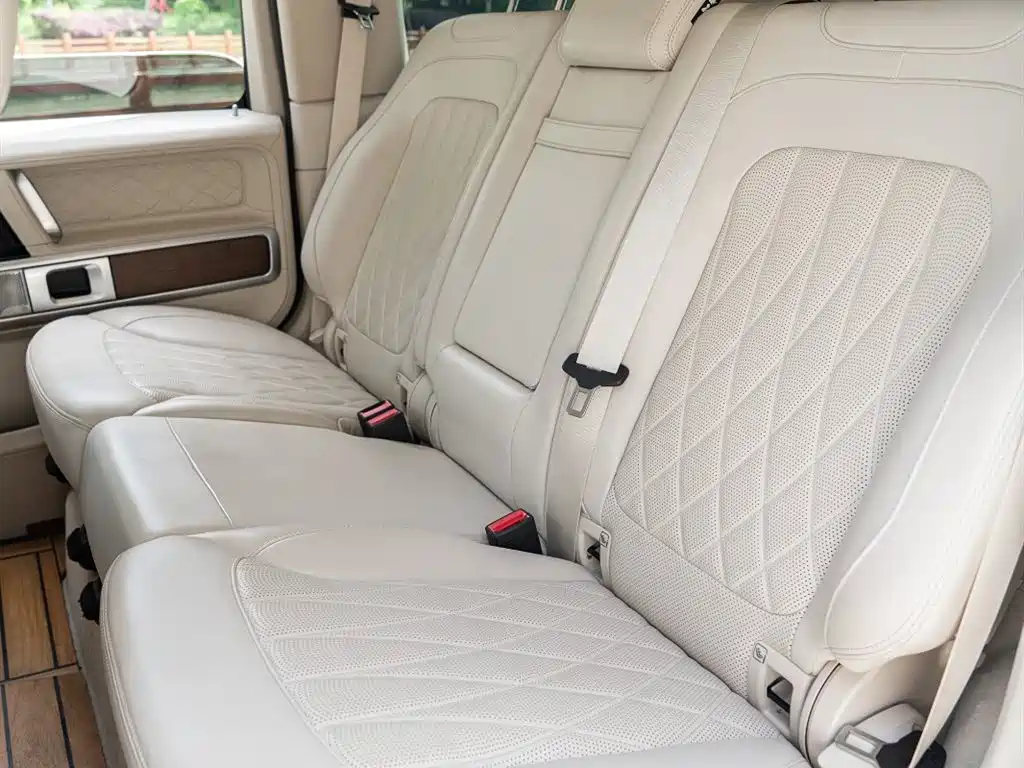 Mercedes-Benz G-Class AMG 2025 — фото 21