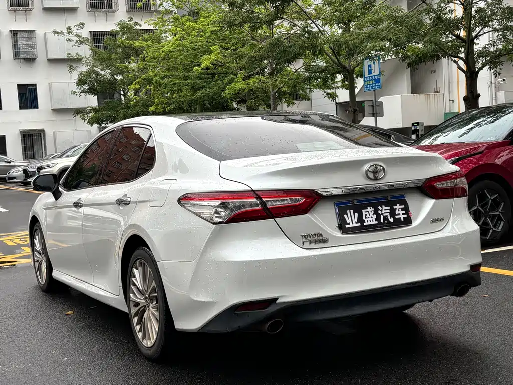 Toyota Camry 2018