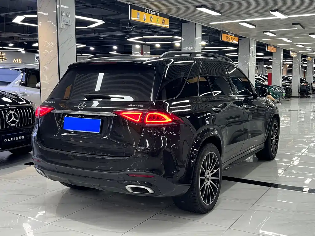 Mercedes-Benz GLE 2023 — фото 9