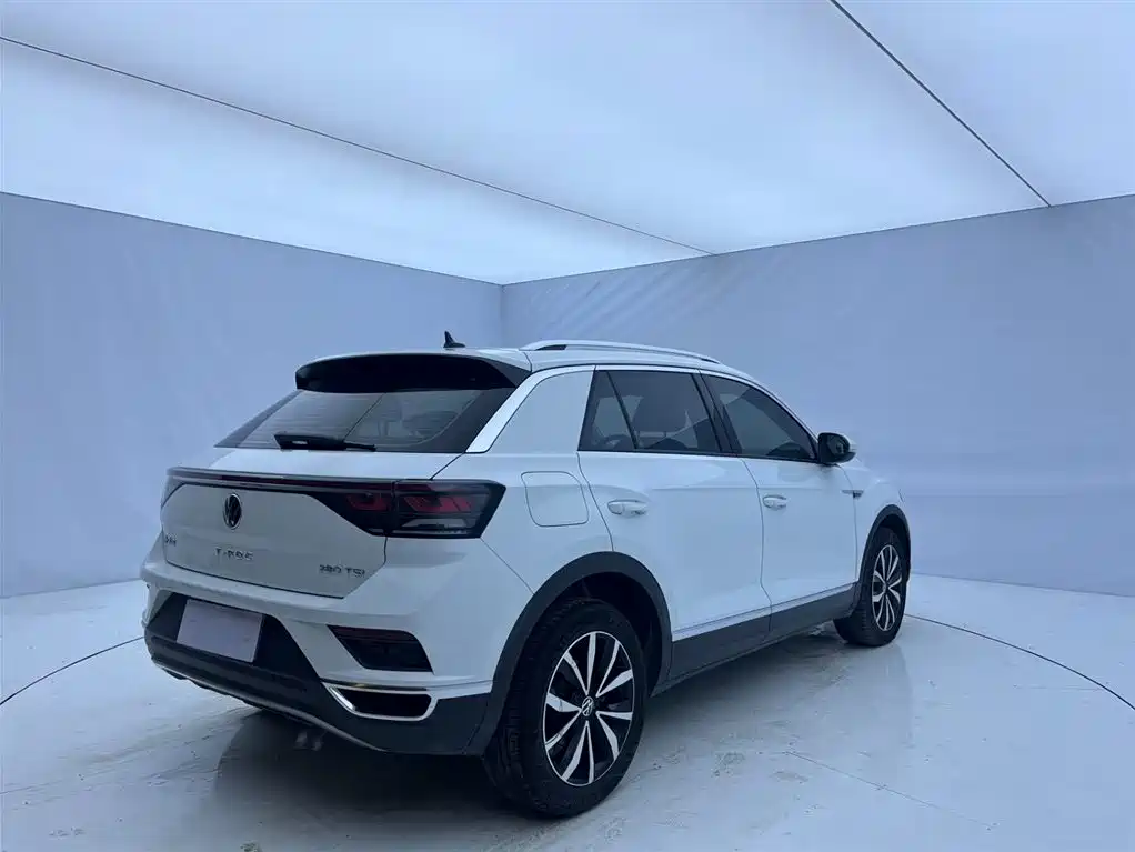 Volkswagen T-Roc 2024 — фото 4