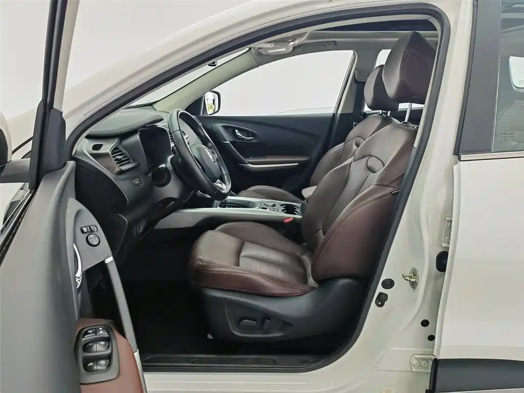 Renault Kadjar 2018 — фото 10
