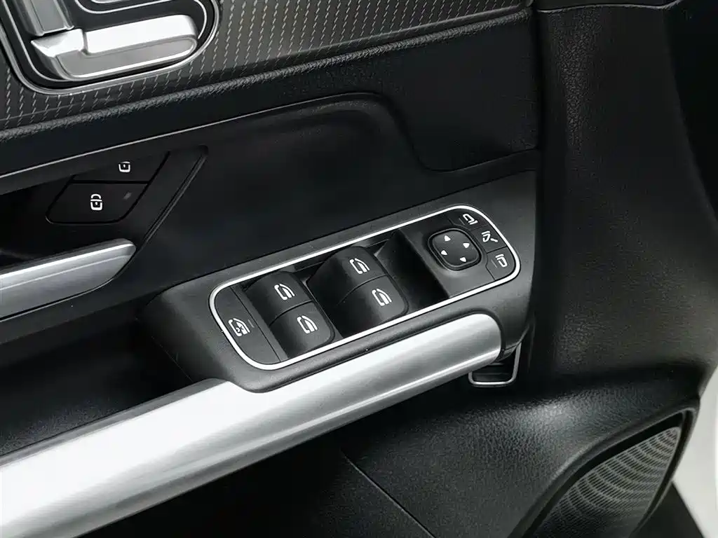 Mercedes-Benz GLA 2022 — фото 9