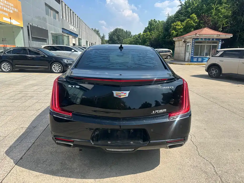 Cadillac XTS 2018 — фото 4