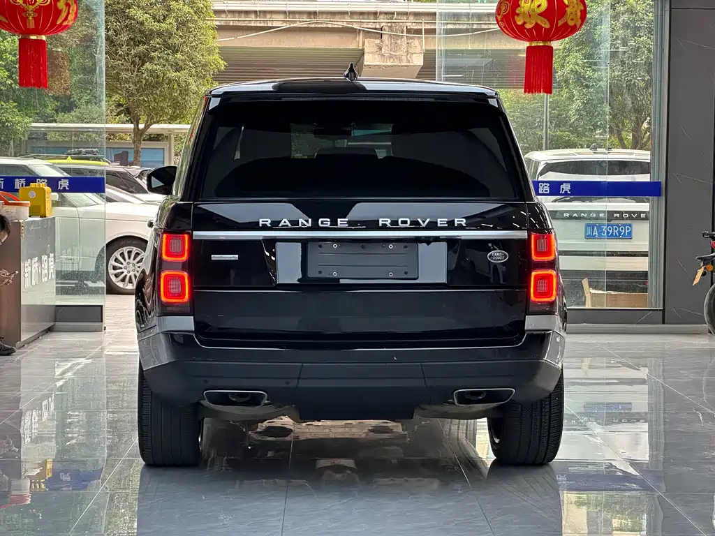 Land Rover Range Rover 2020 — фото 18