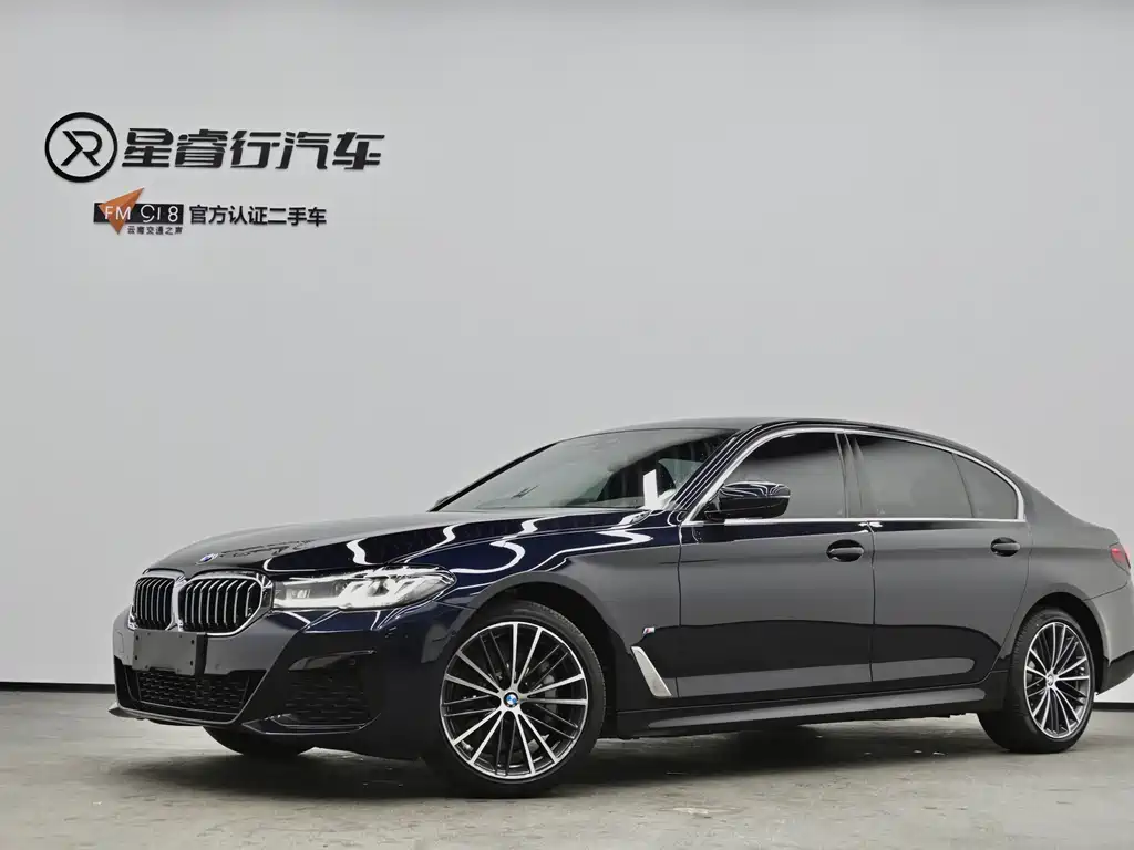 BMW 5 Series 2022 — фото 1