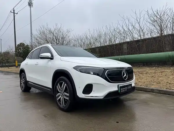 Mercedes-Benz EQA 2023