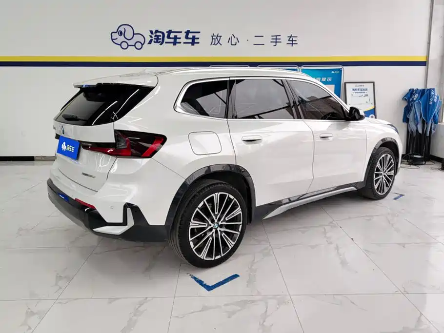 BMW X1 2023 — фото 3