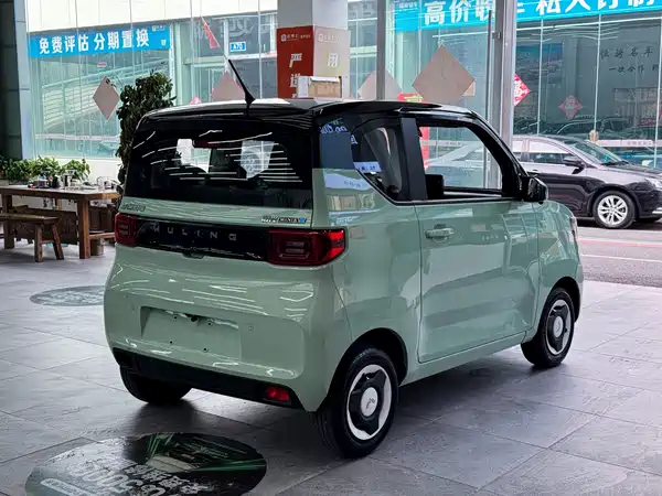Wuling Hongguang MINIEV 2022