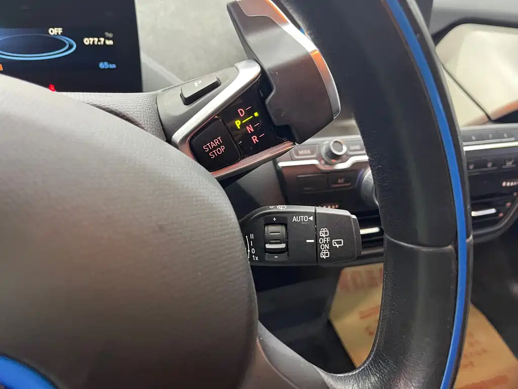 BMW i3 2017 — фото 17