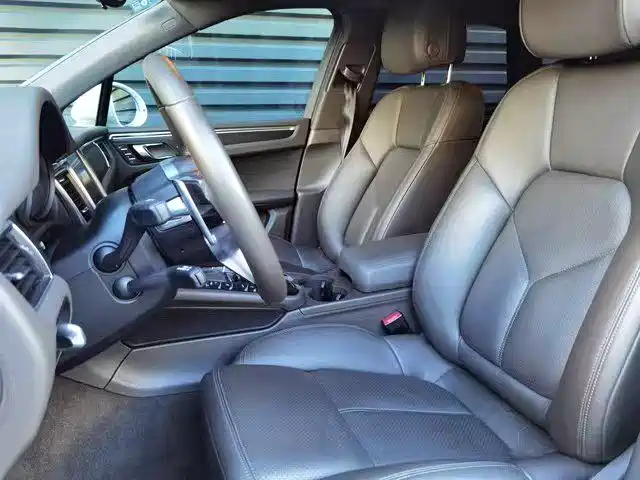 Porsche Macan 2018 — фото 4